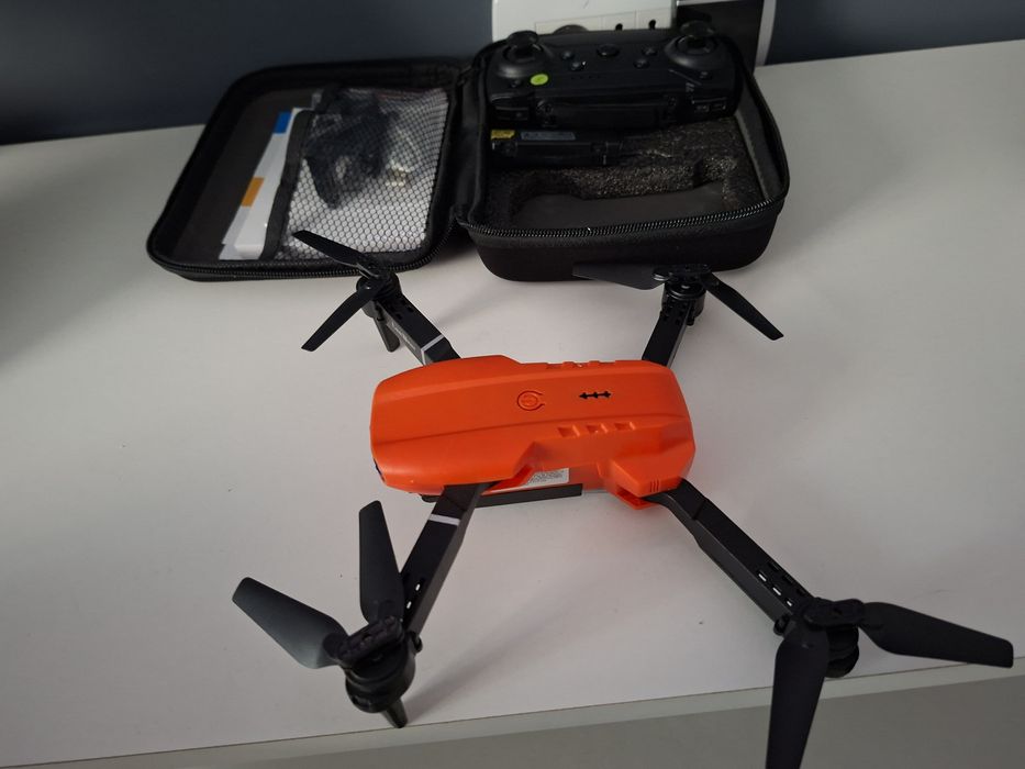 Drona pro E 99 cu camera noua