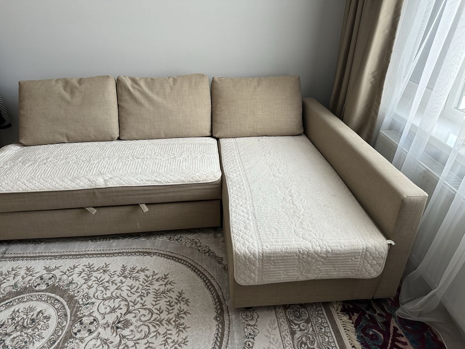 Диван угловой б/у