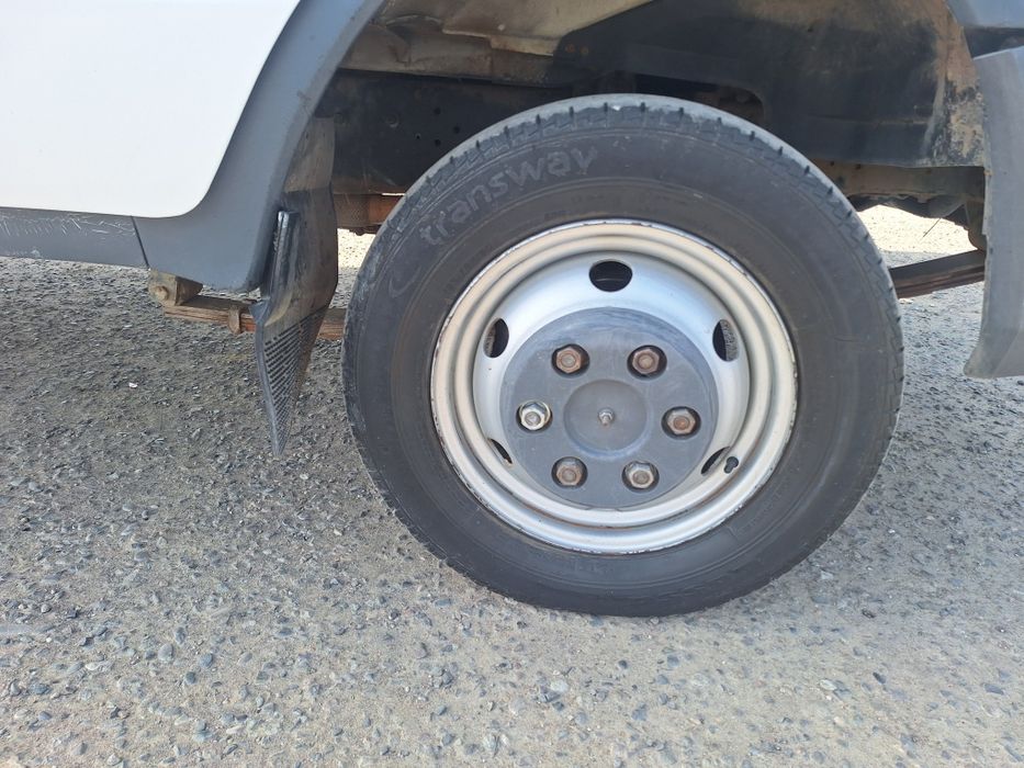 Gazel 2007yil avtobusdan yigilgan . Mator sotka . Karobka 5 talik