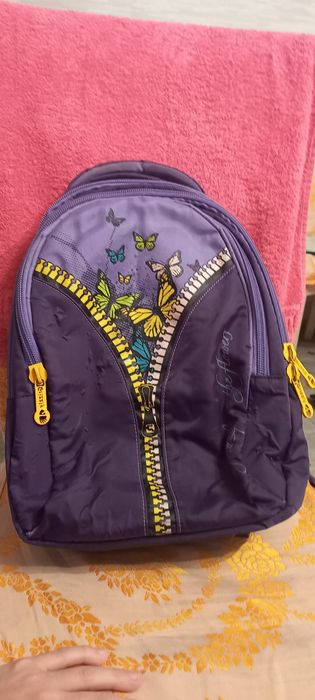 Рюкзаки школьные