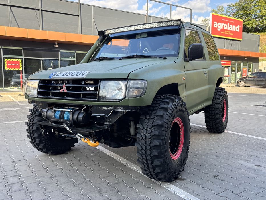 Mitsubishi Pajero mk2 3.0 V6