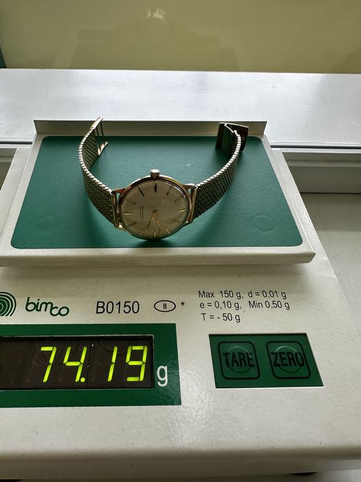 Златен часовник Junghans Hcronometer 14K. Gold