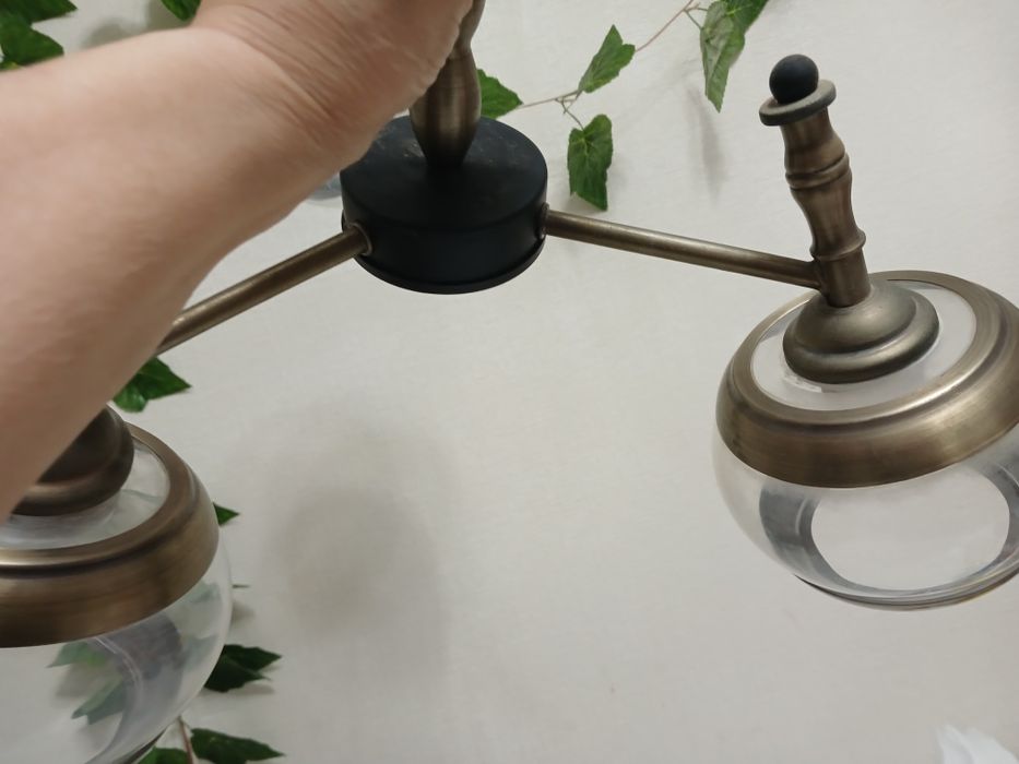 Люстра, Люстра, Люстра