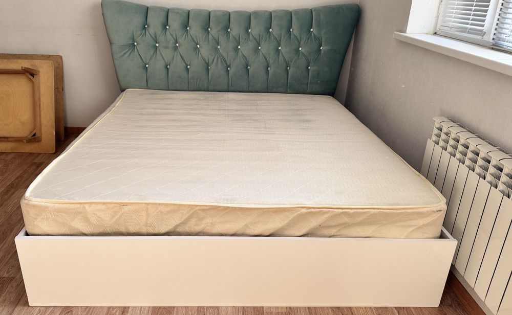 Продается кровать Турецкая!