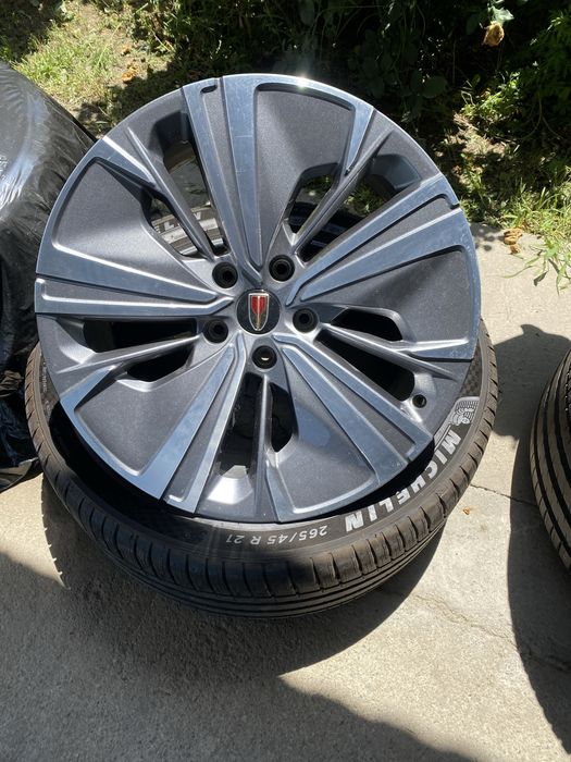 MICHELIN Диски и резина в комплекте продам