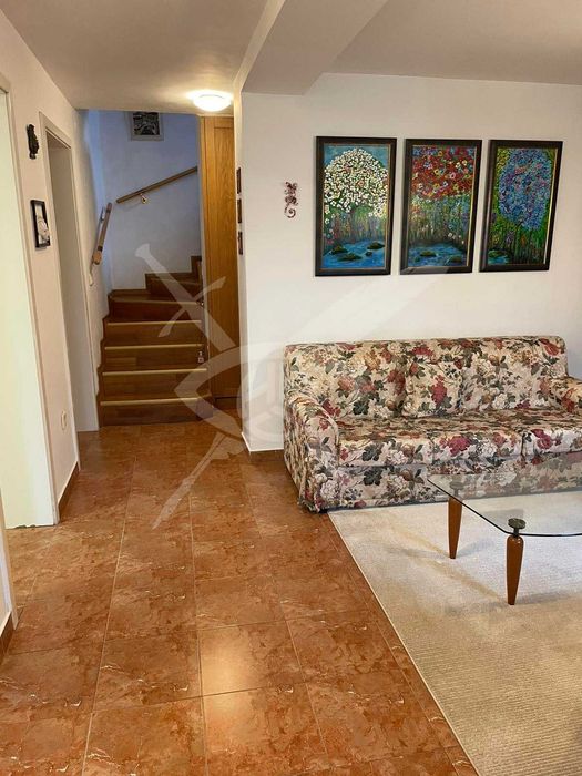 Къща в Кючук Париж! 70426