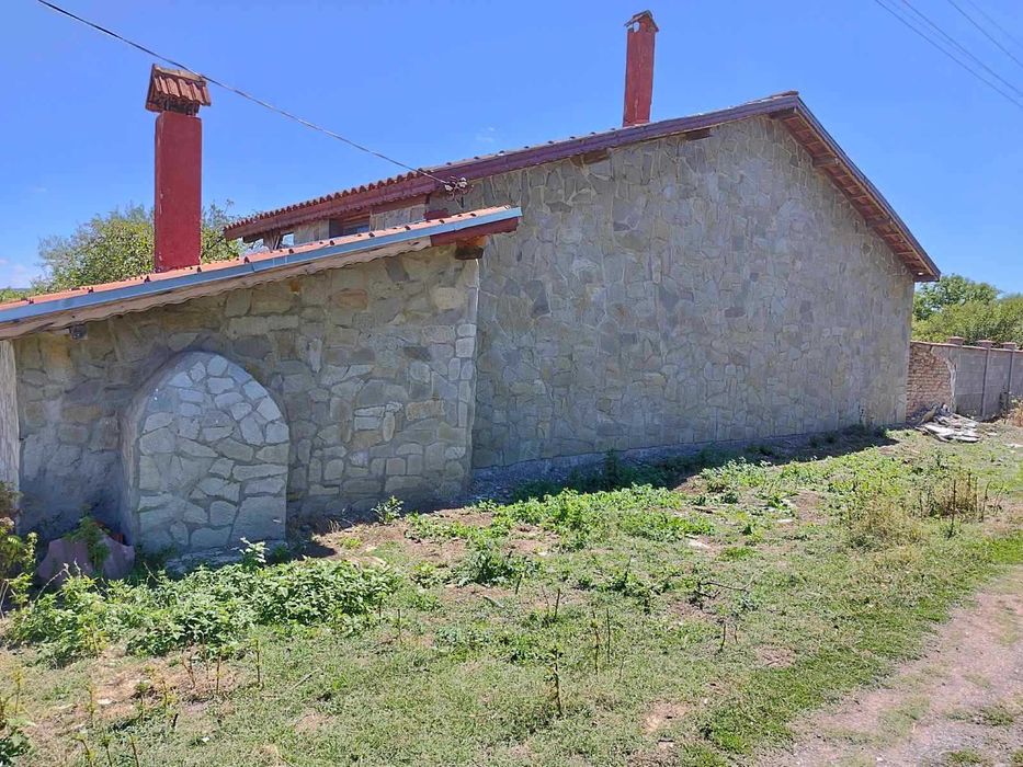 Продава се Къща в с. Кошничари, Област Търговище - 150 кв.м за 306 €/кв.м - Снимка #3