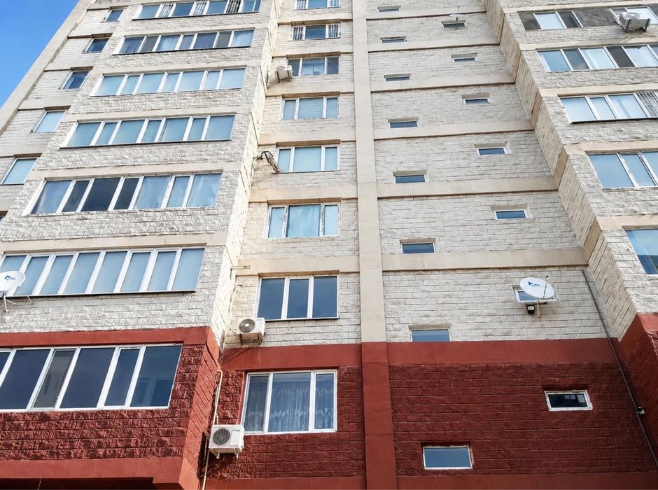 Продам 4-х комнатную квартиру
