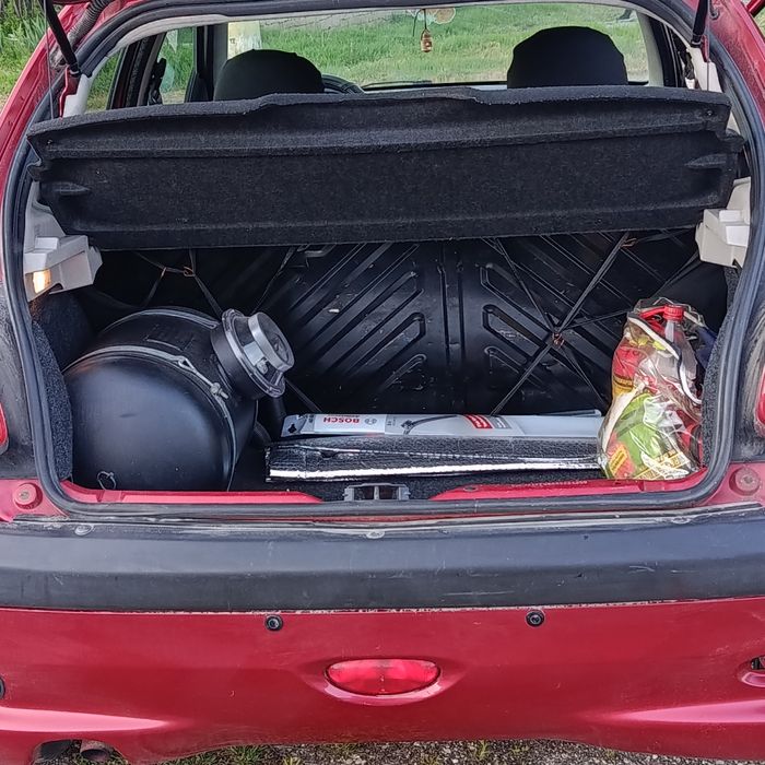 Пежо 206  1,4 /75  2006г.