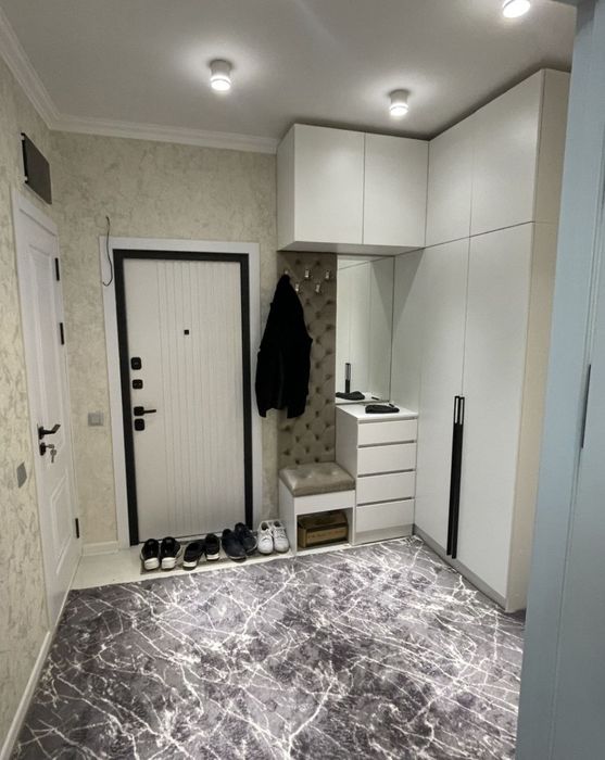 Продаётся на Ялангаче 3ком