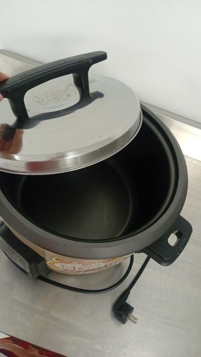 Рисоварка сатылады, Продам рисоварка