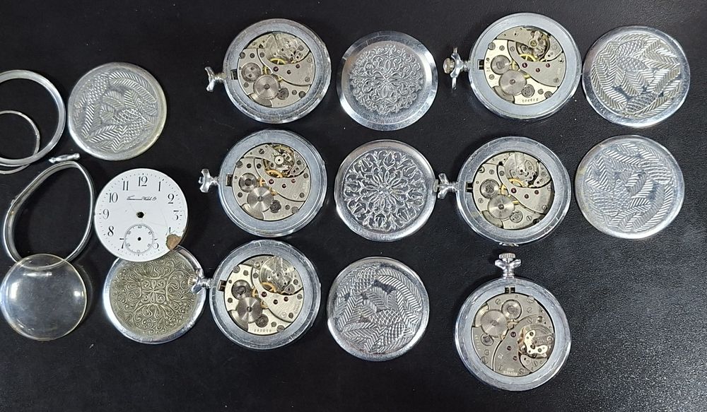 Продам часы советские