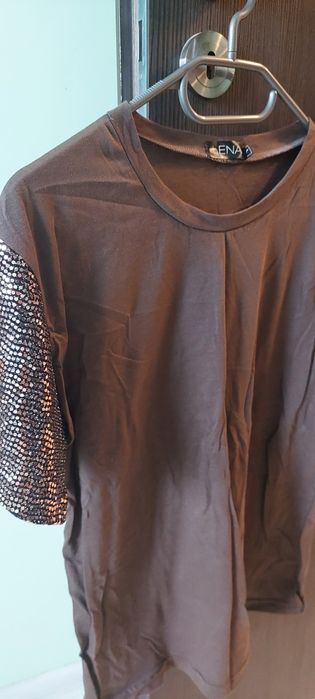 Нови блузи с къс ръкав