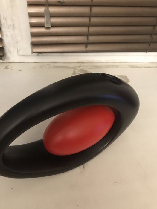 Комплект из трех керамических ваз.