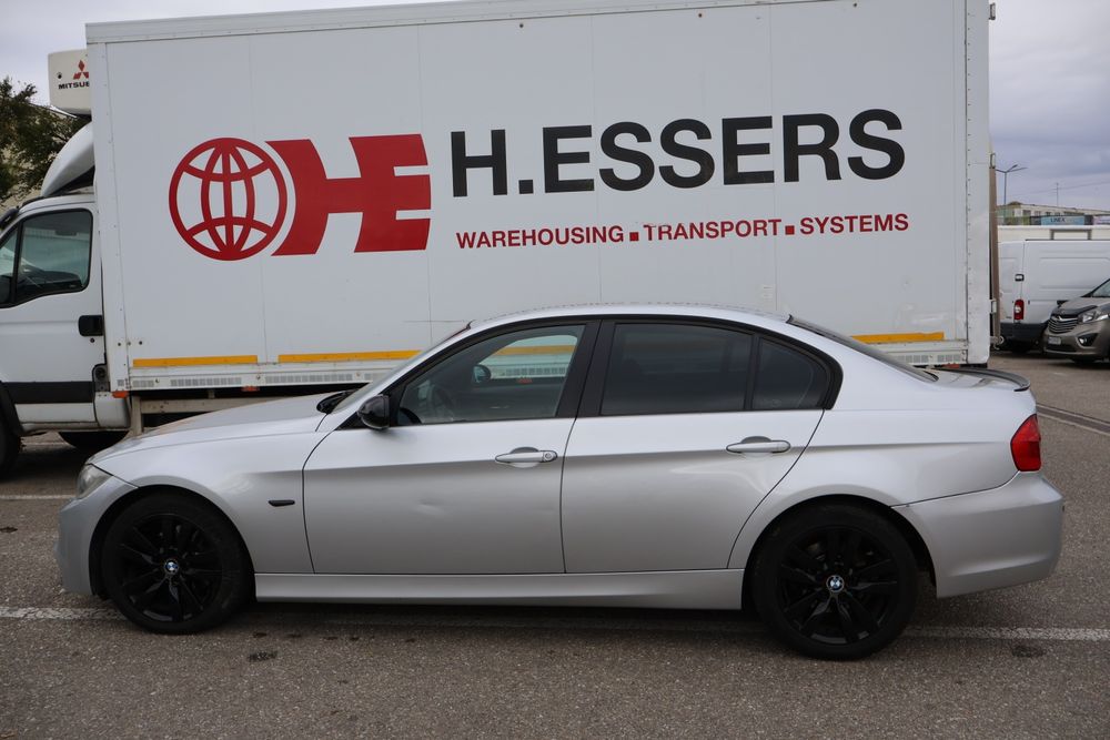 BMW 320D E90 2008 190k KM navigatie 10.25"