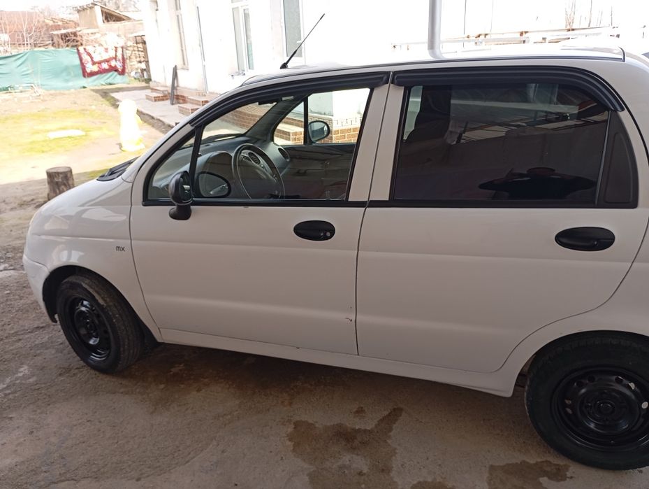 Matis sotiladi, 2002