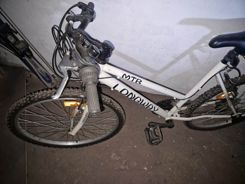 Bicicleta Carrera AL 24' + bicicleta dama