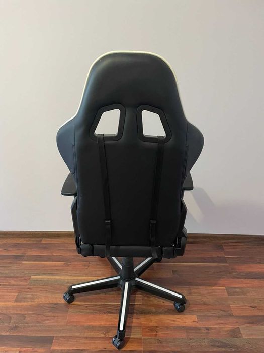 Офис стол за геймари