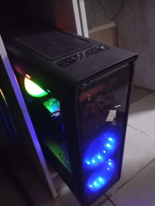 Компьютеры с компьютерного клуба