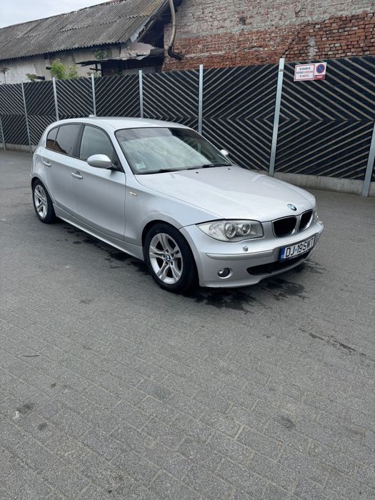 BMW 1 Series 2005