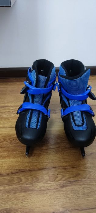 Продам коньки детские
