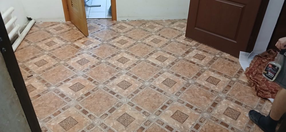 Продам бу линолиум дешево