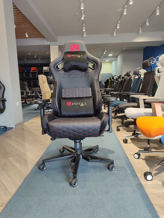 Компьютерное игровое геймерское кресло модель  Dota,Cougar,Razer,GTX