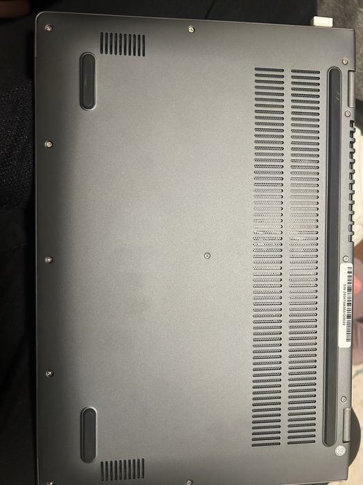 Продам ноутбук yepo