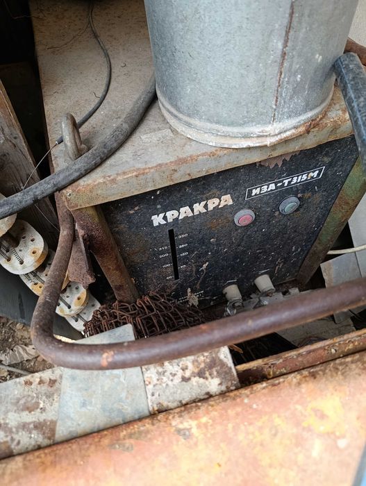 Електрожен на трифазен ток