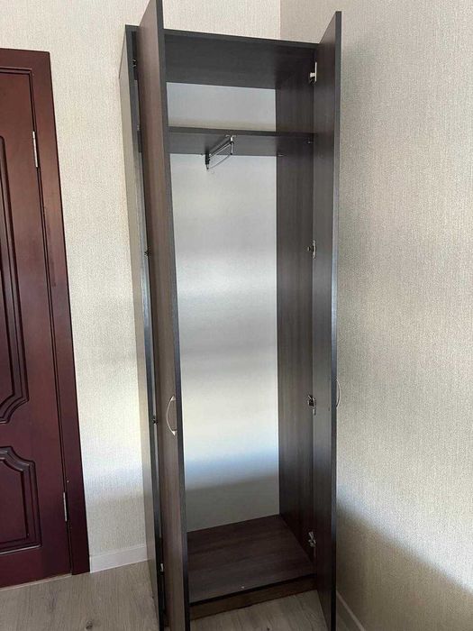 Продаю шкаф в отличном состоянии