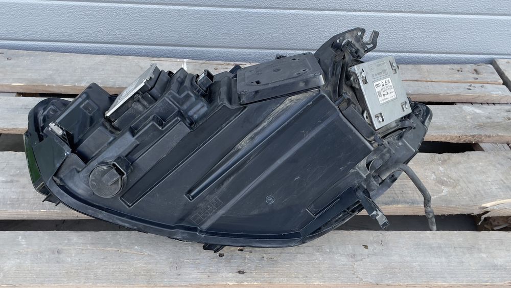 Десен фар AUDI A6 C7 4G FULL LED 4G0941034