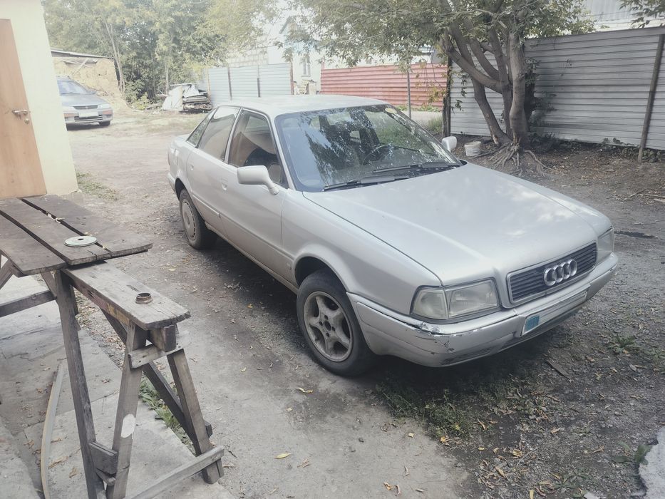 Ауди 80 б4 1992 года