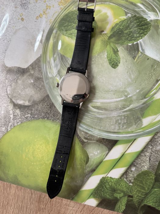 Продам часы Tissot