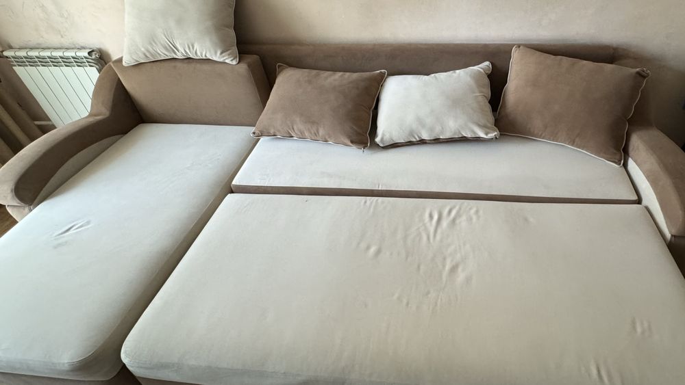 Диван 4х местный