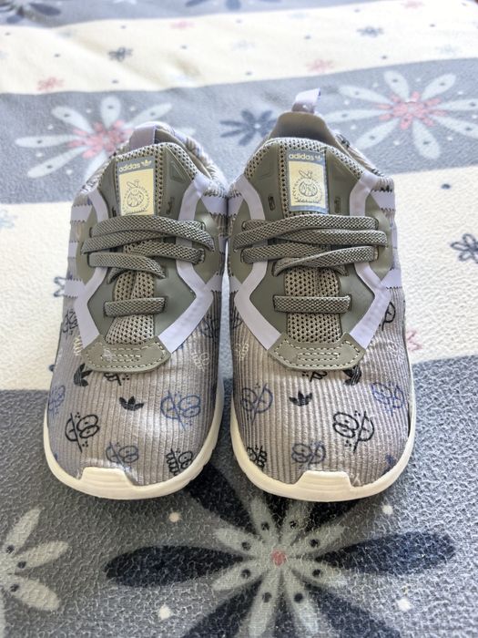 Маратонки Адидас 27