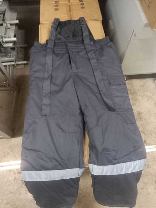 Продам спецодежда зимний.