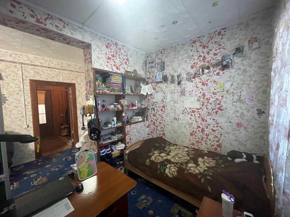 дом + магазин в Тепличном