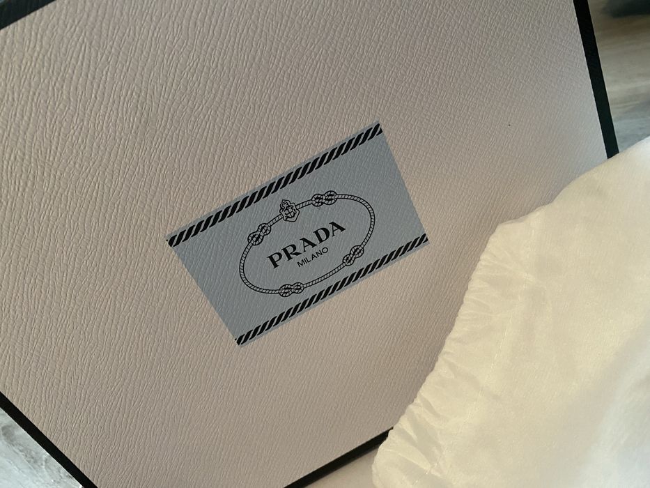 Geantă Prada Re Edition 2000