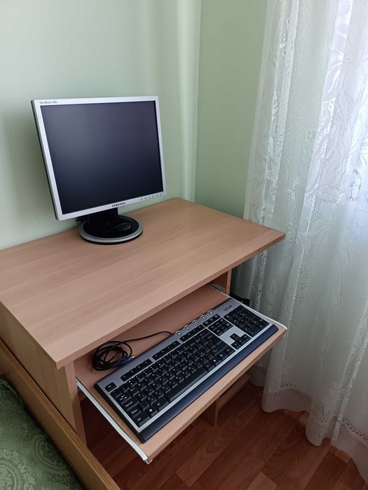 Бюро за компютър