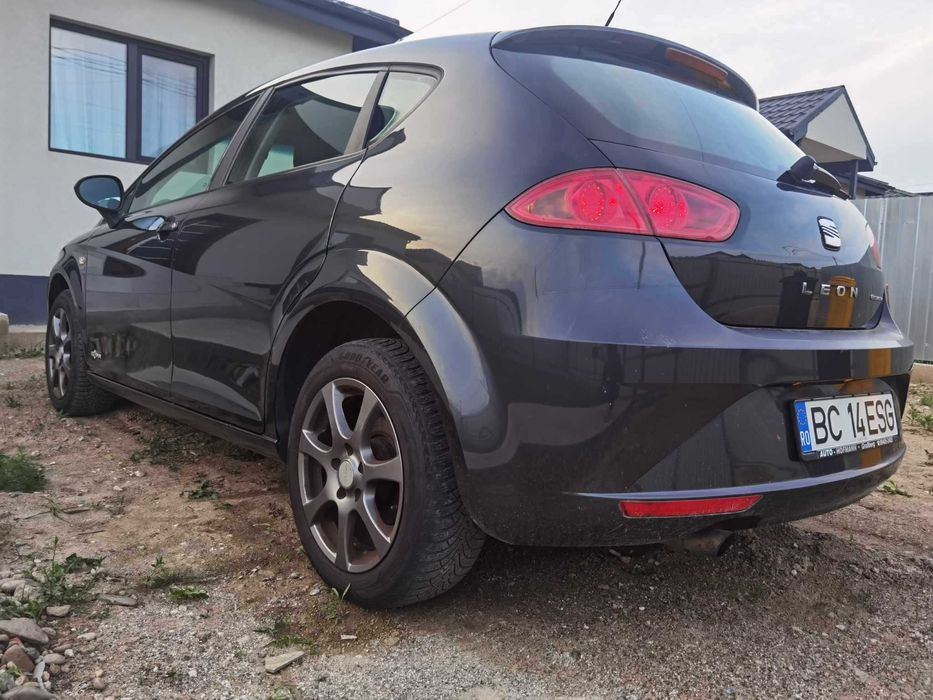 SEAT Leon 2011 — imagine 5