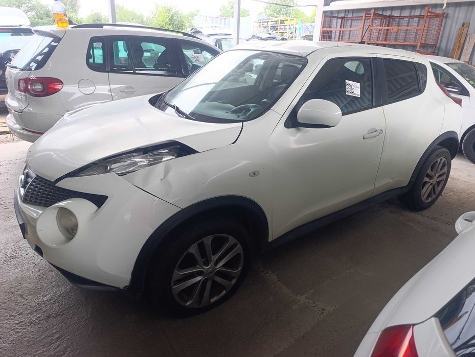 Nissan Juke / Нисан Джук - на части