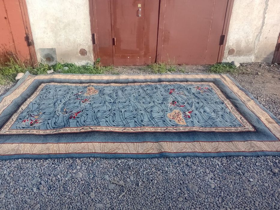 Продам палас б/у