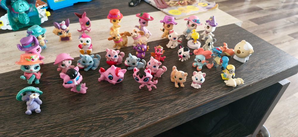 Pisici si figurine 36 bucati