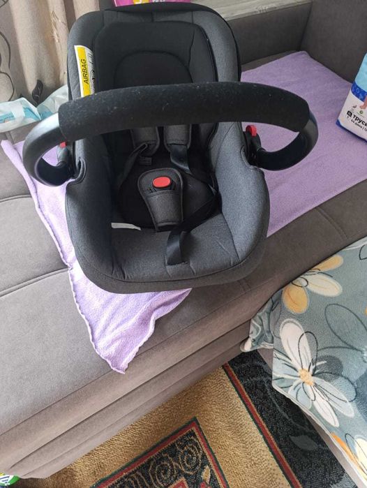 Продам детскую коляску