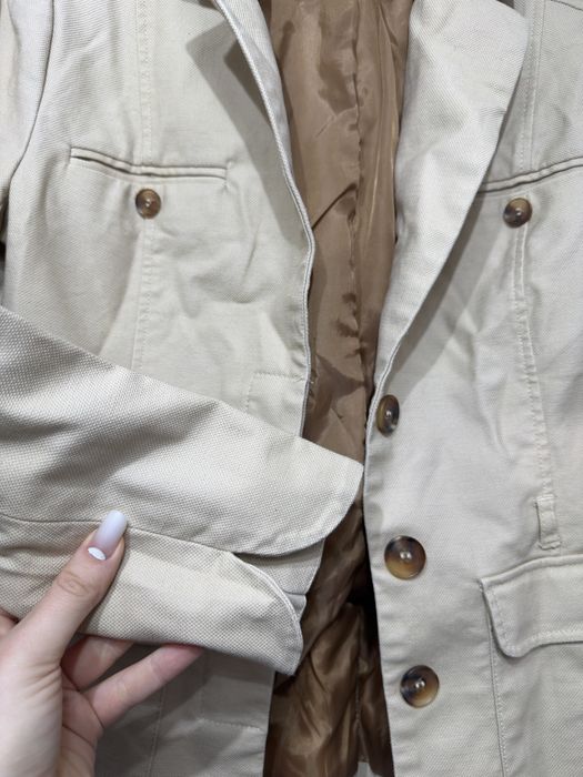 Jacheta tip sacou H&M