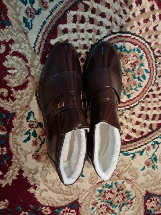 Арзан бағада аяқ-киімдер сатамын