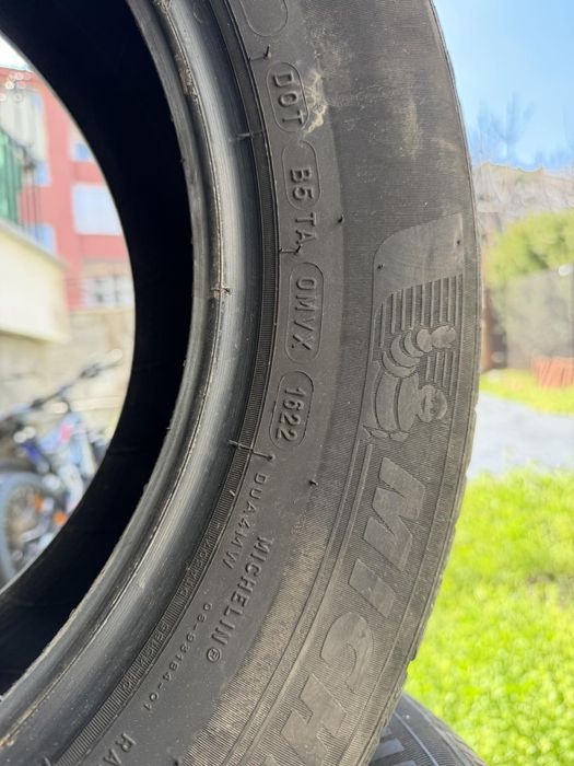 4 бр летни гуми 195/65 R15 Michelin + Pirelli