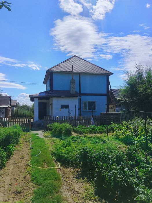 Продается полноценный 2 этажный дом