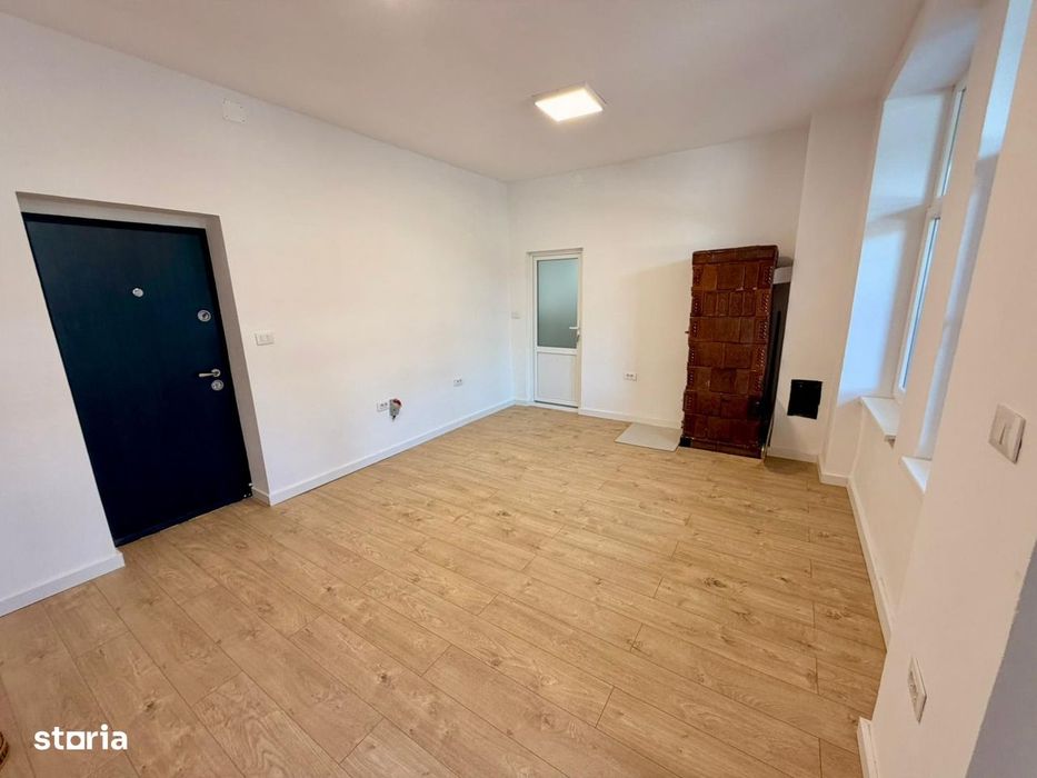 Inchiriez spatiu ultracentral in Viseu de Sus !