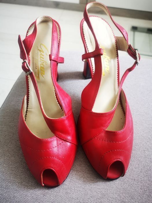 Sandale rosii Guban din piele 37.5-38